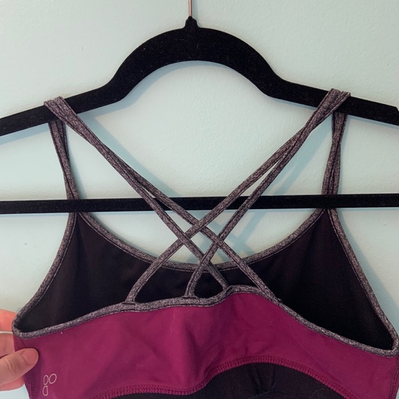 GARAGE strappy sports bra - Picture 2 of 2